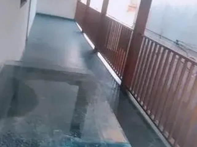 Imagem: Alugo Casa, Próx a Escola Maria Carolina