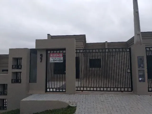 Imagem: Casa com 3 Quartos para Alugar em Araucária