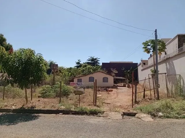 Imagem 4: Vende-Se Área (Com Casa Sede