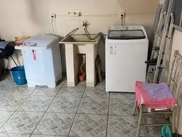 Imagem 2: Casa À Venda em Vista da Serra I