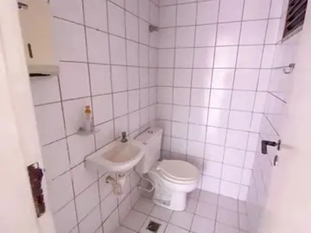 Imagem 2: Sala no Renascença com Vaga de Garagem
