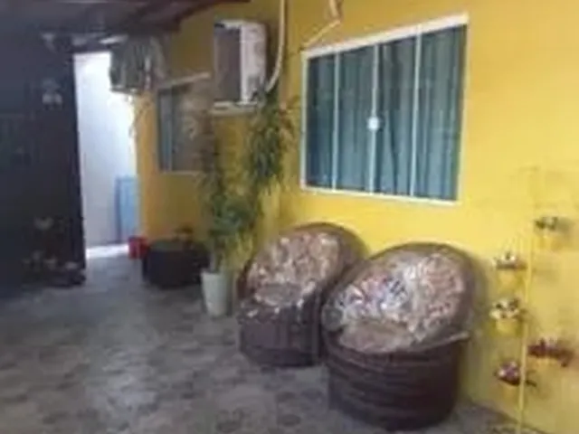 Imagem: Casa com Quintal e Lagoa de Carapebus