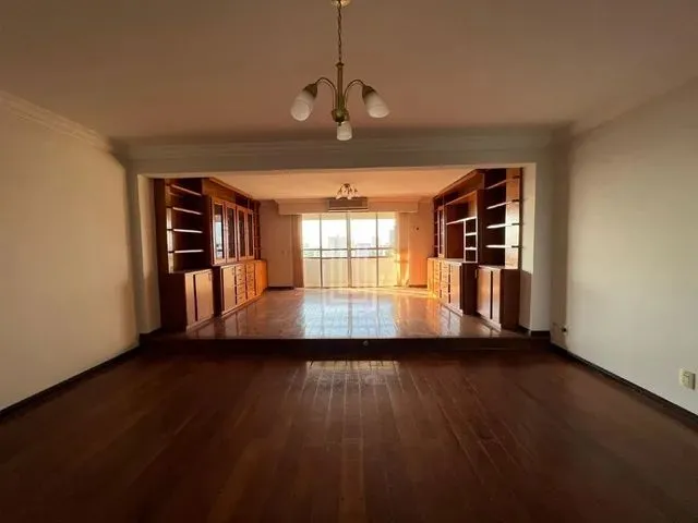 Imagem 11: Apartamento À Venda no Edifício Plinio Bortoli em Foz do Iguaçu