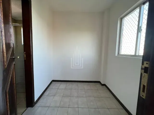 Imagem 4: Apartamento À Venda no Edifício Plinio Bortoli em Foz do Iguaçu