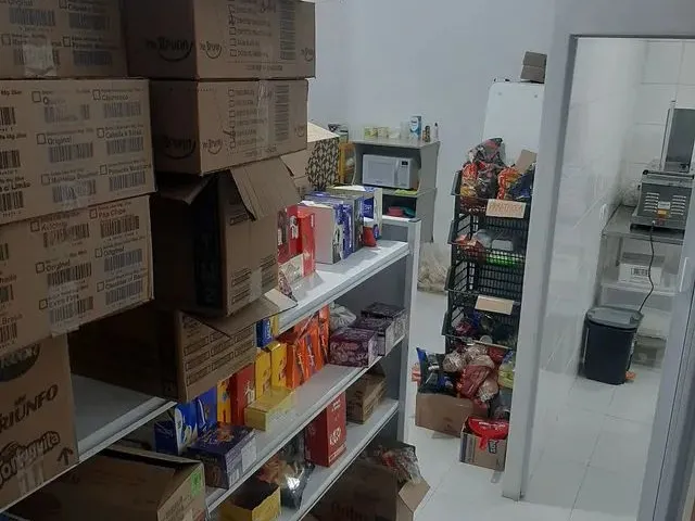 Imagem 7: Gula com Equipamentos e Estoque em Funcionamento
