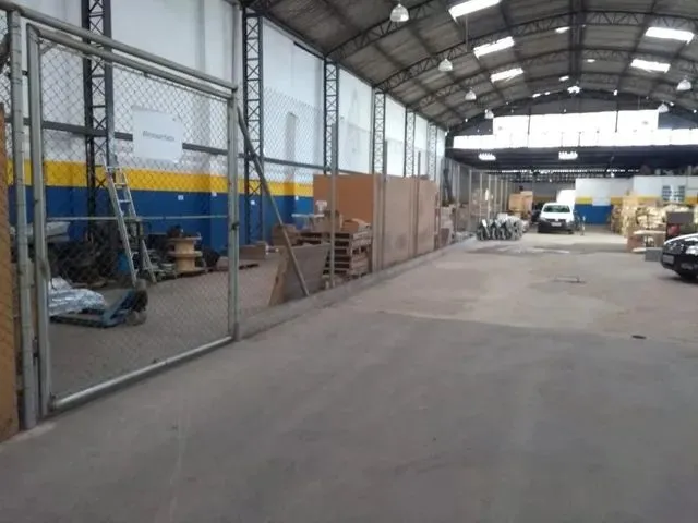 Imagem: Galpão À Venda, 2.200 M² por R$ 6.000.000