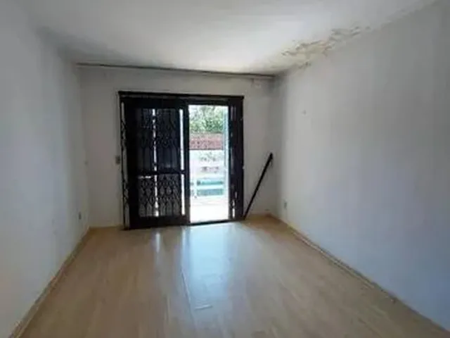 Imagem 2: Casa com 3 Dormitórios para Alugar, 276 M² por R$ 2.725,00/Mês - santa Fé - Porto
