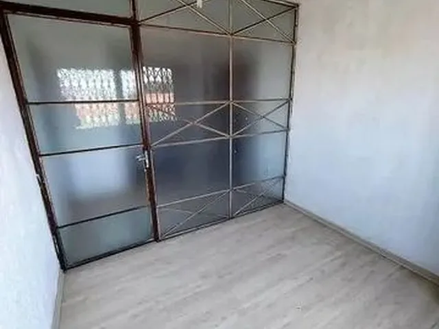 Imagem 11: Casa com 3 Dormitórios para Alugar, 276 M² por R$ 2.725,00/Mês - santa Fé - Porto