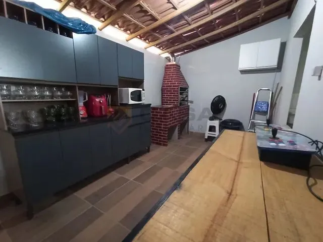 Imagem: Bom - Casa Muito Bem Localizada em Enseada