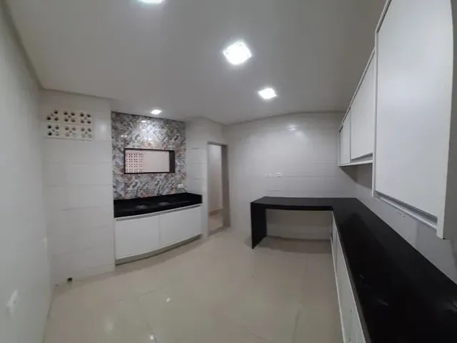 Imagem 10: Vendo Ótima Casa com 6 Qts e 240 M² Tipo Duplex em Casa Amarela - Recife - Pe