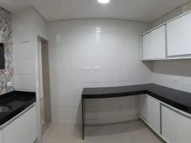 Imagem 3: Vendo Ótima Casa com 6 Qts e 240 M² Tipo Duplex em Casa Amarela - Recife - Pe