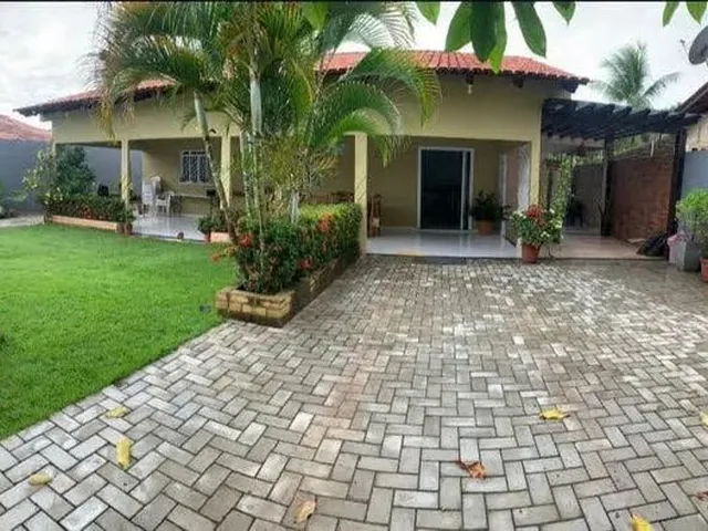 Imagem: Vendo Linda Casa com Piscina, 3 Quartos