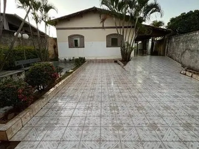 Imagem: Casa com 3 Dormitórios À Venda, 171 M²