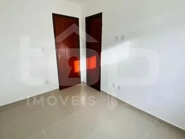 Imagem 2: Casa para Venda em Feira de Santana, Lagoa Salgada, 3 Dormitórios, 2 Suítes, 2