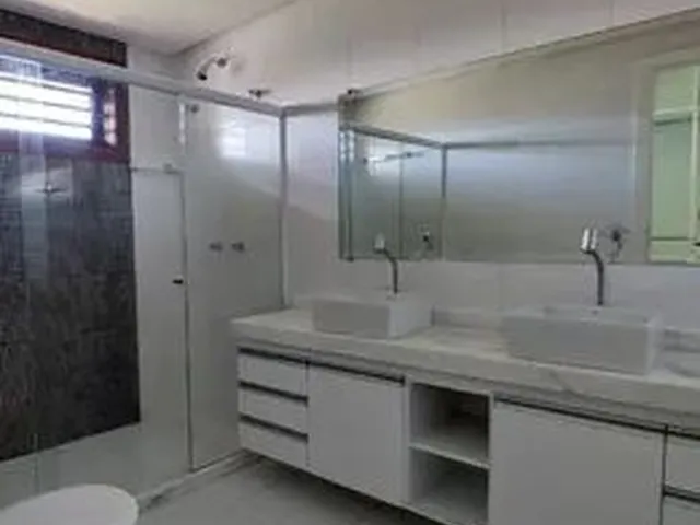 Imagem 13: Casa de Condomínio para Aluguel Possui 272M² com 4 Quartos no Alphaville Norte 1