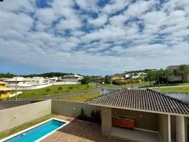 Imagem 2: Casa de Condomínio para Aluguel Possui 272M² com 4 Quartos no Alphaville Norte 1