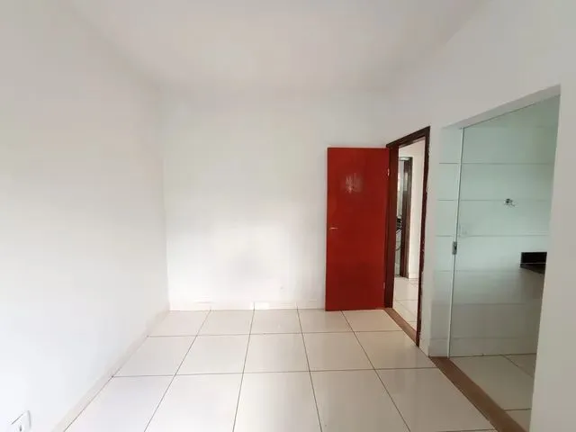 Imagem 4: Casa para Aluguel Possui 80 M2 com 02 Quartos no Bairro Luizote de Freitas - Uberlândia