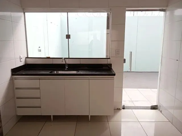 Imagem 9: Casa para Aluguel Possui 80 M2 com 02 Quartos no Bairro Luizote de Freitas - Uberlândia