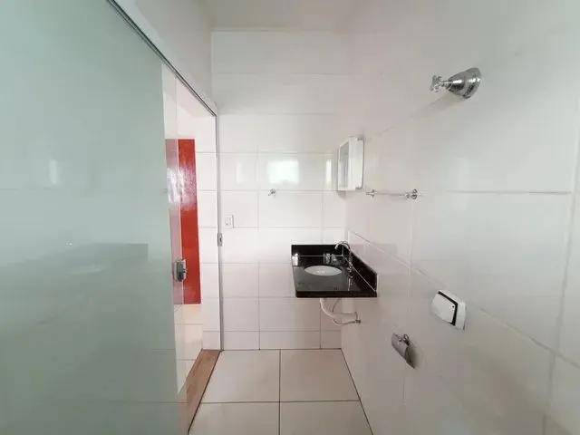 Imagem 2: Casa para Aluguel Possui 80 M2 com 02 Quartos no Bairro Luizote de Freitas - Uberlândia
