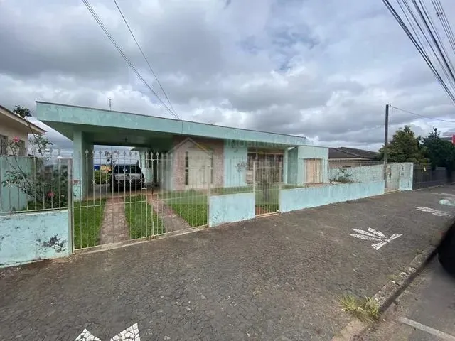 Imagem 1: Casa 6 Quartos a Venda na Nova Russia