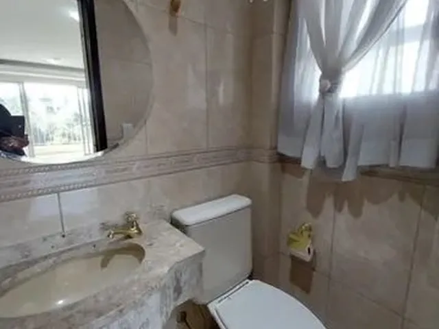 Imagem 12: Apartamento com 3 Quartos para Alugar por R$ 3200.00, 120.59 M2 - Cabral - Curitiba/Pr