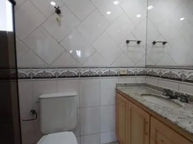 Imagem 4: Apartamento com 3 Quartos para Alugar por R$ 3200.00, 120.59 M2 - Cabral - Curitiba/Pr