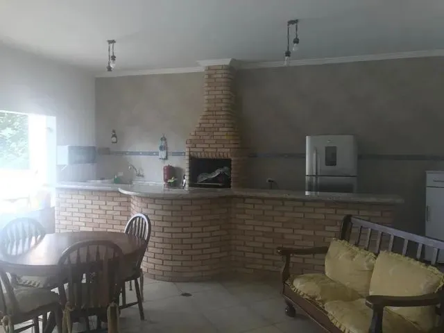 Imagem: Sobrado para Aluguel Possui 400 Metros Quadrados