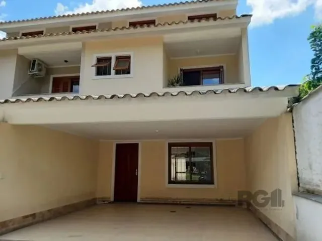 Imagem: Porto Alegre - Casa Padrão - Cavalhada