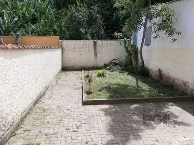 Imagem 8: Porto Alegre - Casa Padrão - Cavalhada