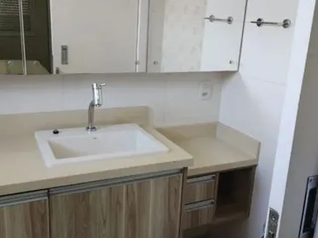 Imagem 5: Quarto com Suite em Apto de Alto Padrao
