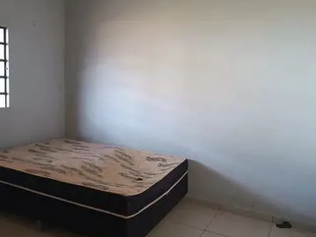 Imagem 3: Casa para Aluguel Possui 80 Metros Quadrados com 2 Quartos em Parque do Lageado - Campo Gr