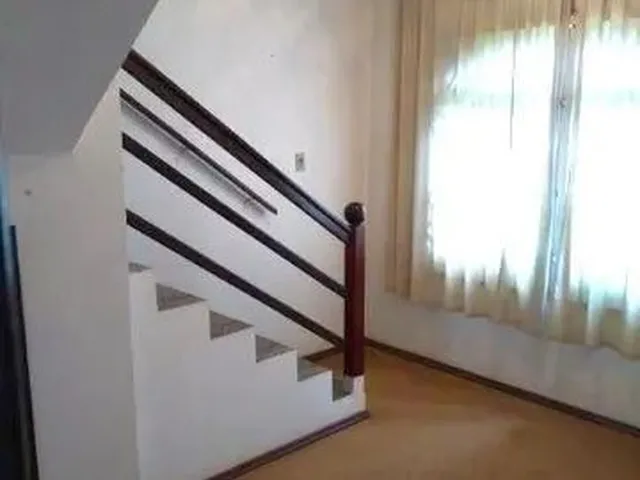 Imagem 3: Sobrado com 4 Quartos no Bairro João Costa