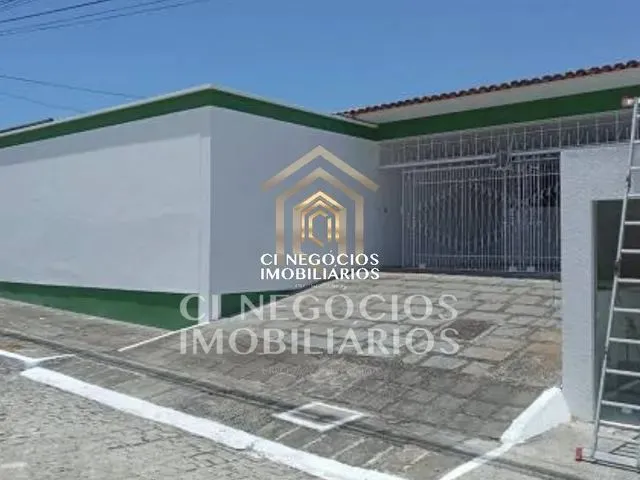 Imagem 7: Casa para Aluguel com 400 Metros Quadrados com 5 Quartos em Lagoa Nova - Natal - Rn