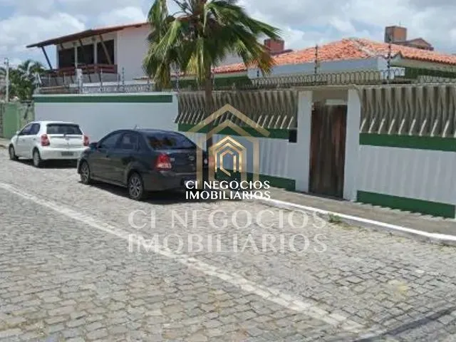 Imagem 2: Casa para Aluguel com 400 Metros Quadrados com 5 Quartos em Lagoa Nova - Natal - Rn