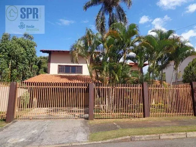 Imagem 1: Casa com 3 Dormitórios para Alugar, 375 M² por R$ 9.000,00/Mês - Setor de Habitações