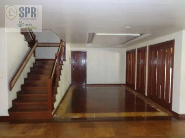 Imagem 6: Casa com 3 Dormitórios para Alugar, 375 M² por R$ 9.000,00/Mês - Setor de Habitações
