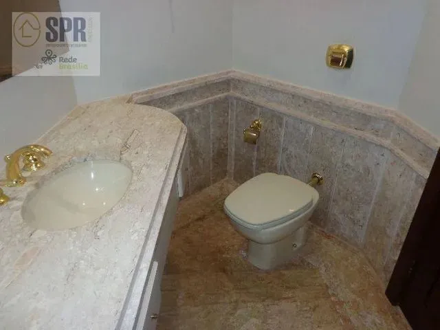 Imagem 9: Casa com 3 Dormitórios para Alugar, 375 M² por R$ 9.000,00/Mês - Setor de Habitações