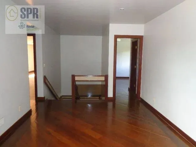 Imagem 12: Casa com 3 Dormitórios para Alugar, 375 M² por R$ 9.000,00/Mês - Setor de Habitações