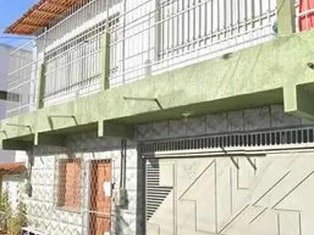 Imagem: Casa com Garagem