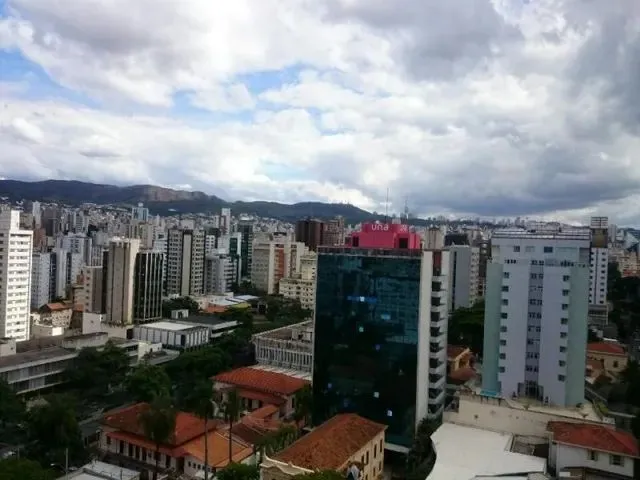 Imagem: Belo Horizonte - Apartamento Padrão - Lourdes