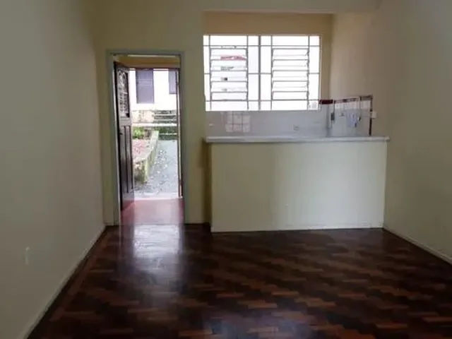 Imagem 7: Porto Alegre - Casa Padrão - Petrópolis