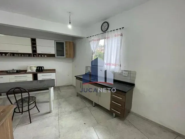 Imagem: Casa com 3 Dormitórios para Alugar, 120