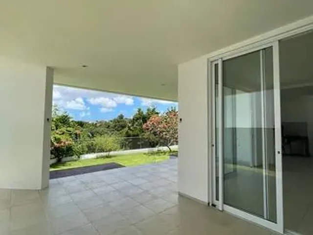 Imagem: Casa de Alto Padrão em Condomínio de Luxo