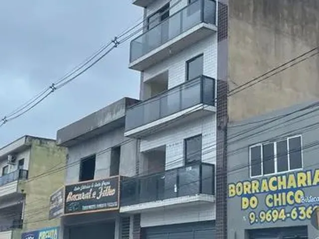 Imagem: O depósito possui 2 Vagas na garagem, 547m² de Área e
