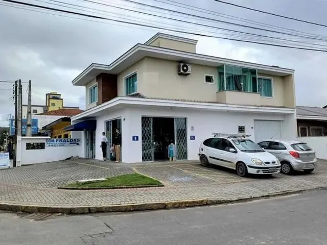 Imagem 7: Sobrado no Comasa com 3 Quartos para Venda, 235 M²