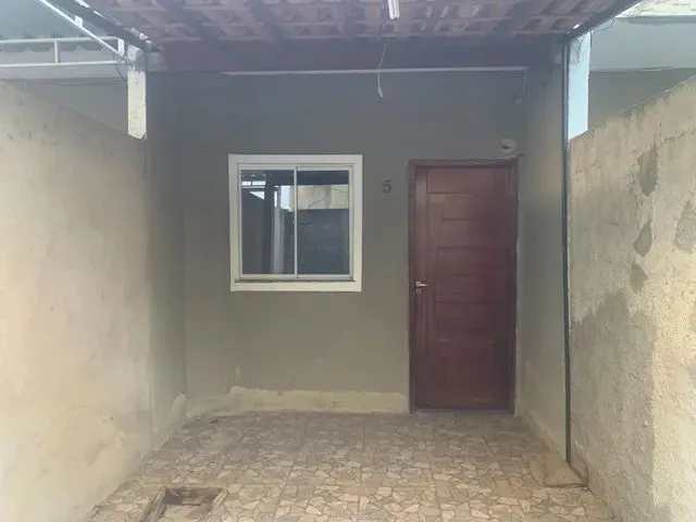 Imagem 1: Casa Duplex para Venda com 68 Metros Quadrados com 2 Quartos em Cabuçu - Nova Iguaçu