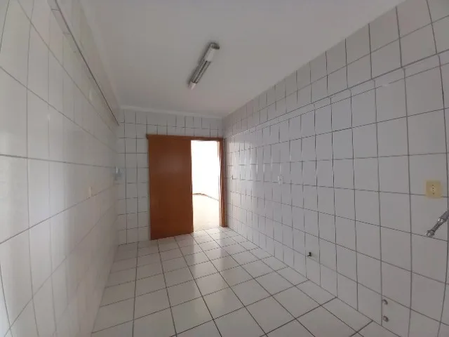 Imagem 6: Apto com 03 Quartos, 02 Vagas de Garagem, no Centro, por R$ 500.000,00