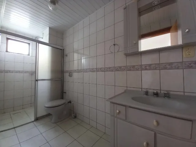 Imagem 8: Apto com 03 Quartos, 02 Vagas de Garagem, no Centro, por R$ 500.000,00