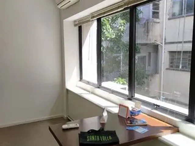Imagem 6: Conjunto/Sala para Locação/Aluguel - 25.31M², 0 Dormitórios, Petrópolis