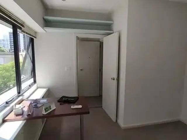 Imagem 11: Conjunto/Sala para Locação/Aluguel - 25.31M², 0 Dormitórios, Petrópolis